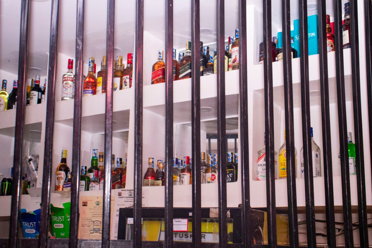 Family Holiday Dining